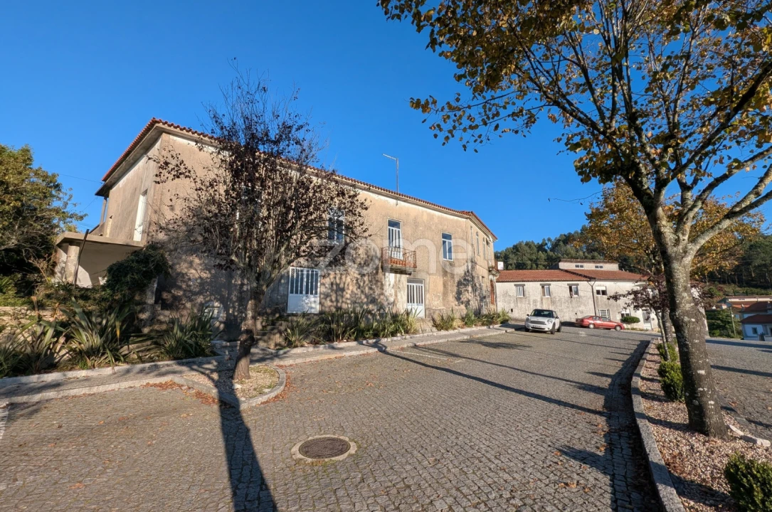 Quinta T6 para Venda em Escariz Foto 14