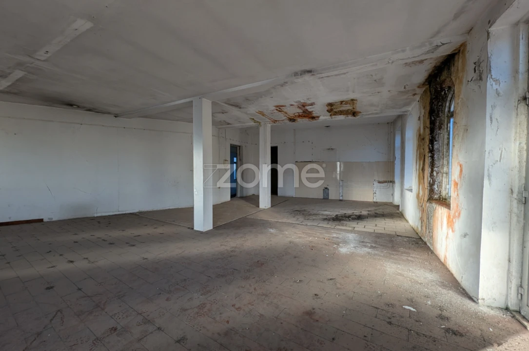 Quinta T6 para Venda em Escariz Foto 25