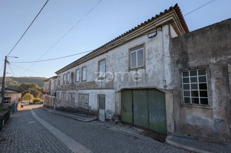 Quinta T6 para Venda em Escariz Foto 18