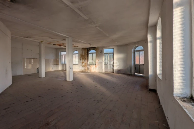 Quinta T6 para Venda em Escariz Foto 23