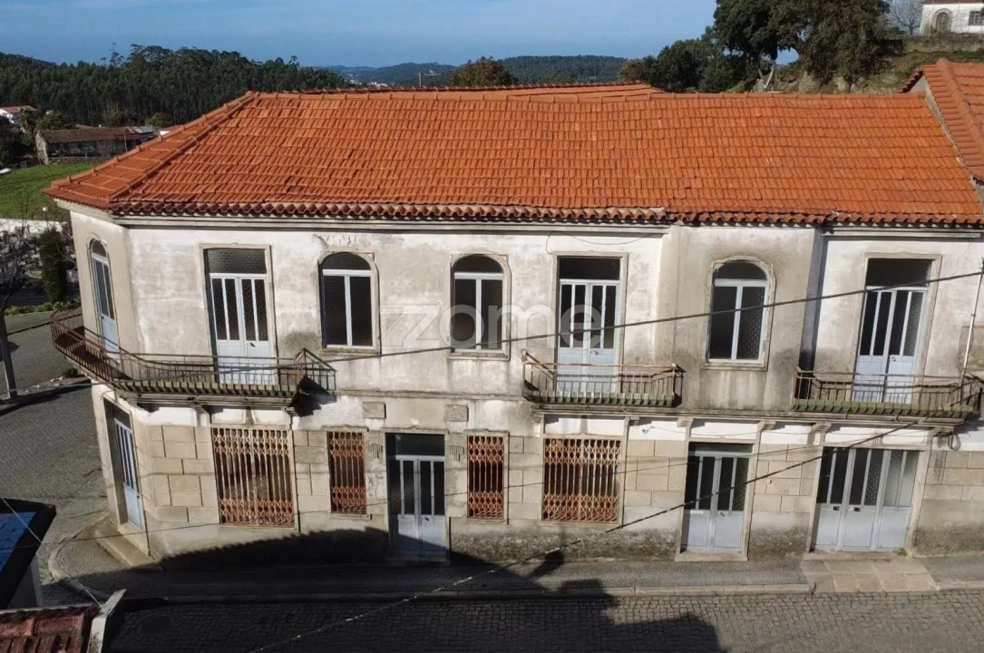 Quinta T6 para Venda em Escariz Foto 7