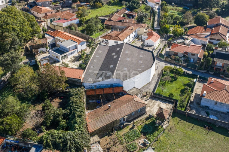 Terreno Comércio / Armazém para Venda em Mozelos Foto 24