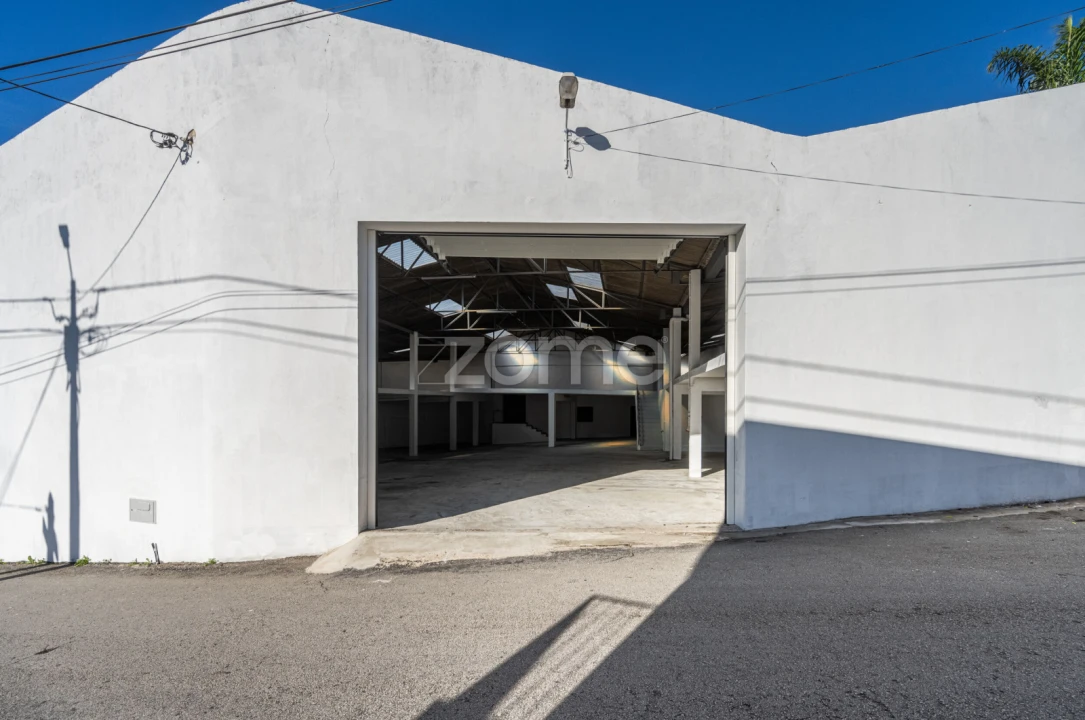 Terreno Comércio / Armazém para Venda em Mozelos Foto 4