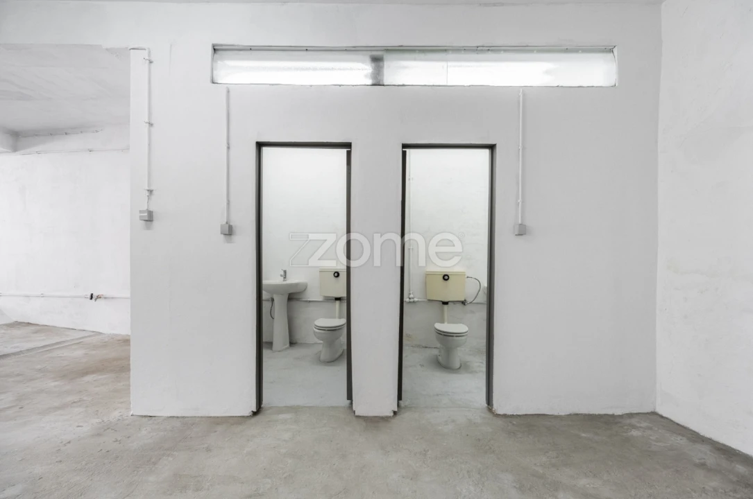 Terreno Comércio / Armazém para Venda em Mozelos Foto 15