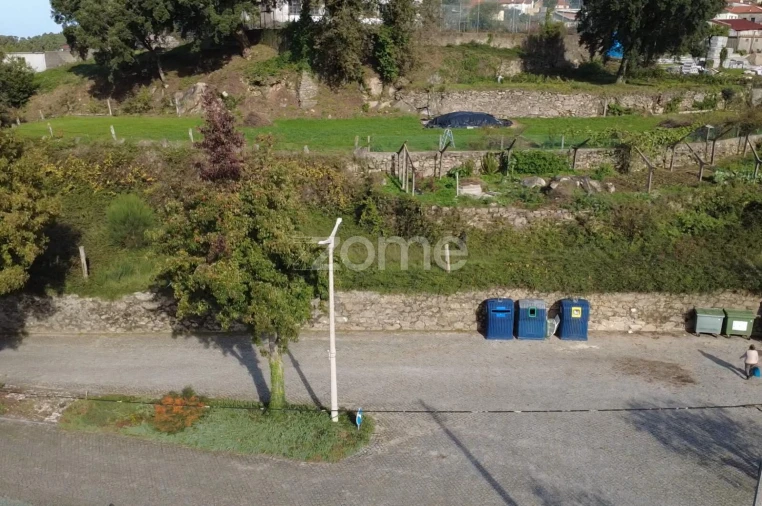 Terreno para Venda em Escariz Foto 4