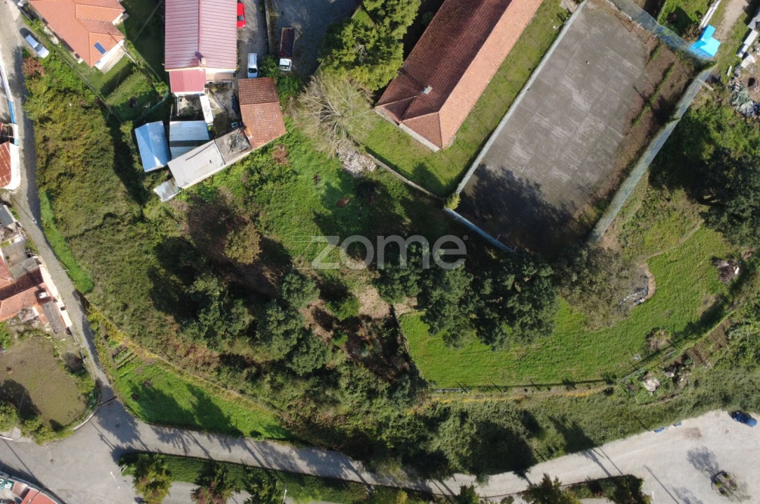 Terreno para Venda em Escariz Foto 1