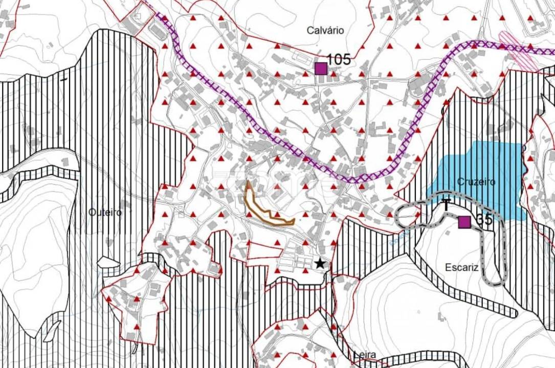 Terreno para Venda em Escariz Foto 11