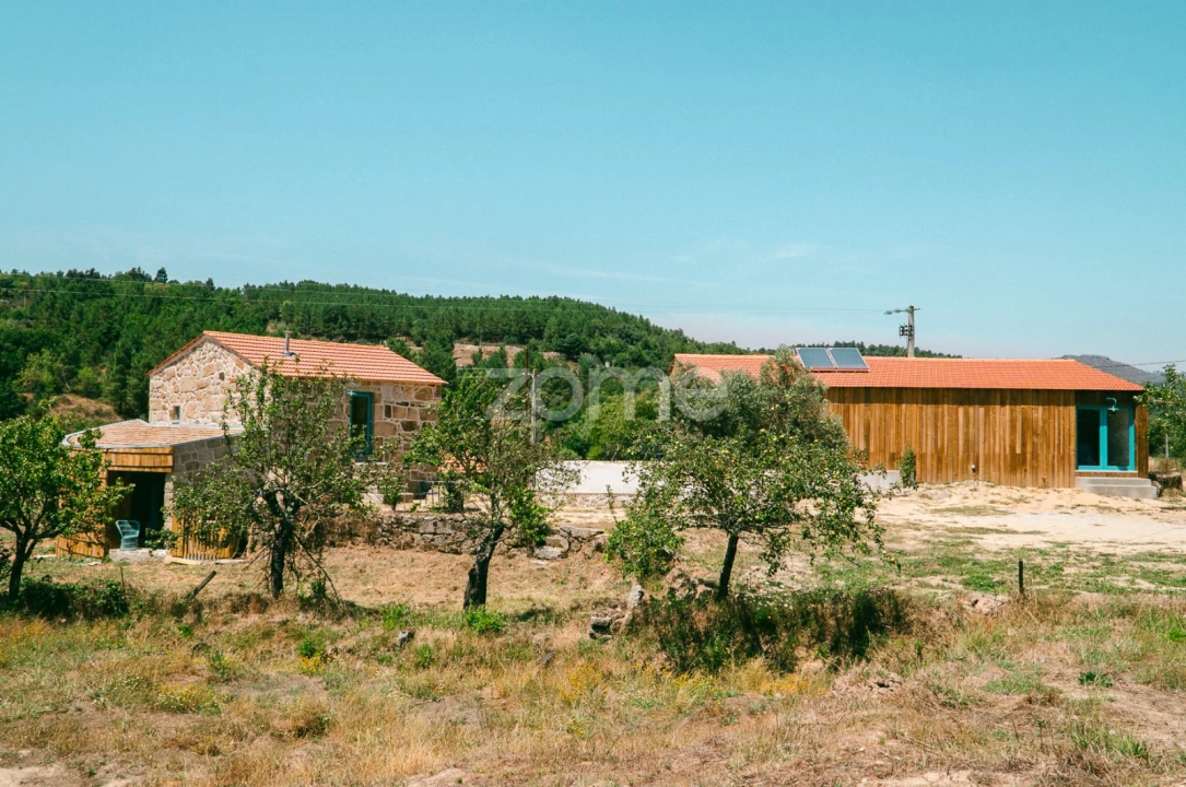 Quinta T3 para Venda em Juncais, Vila Ruiva e Vila Soeiro do Chão Foto 4