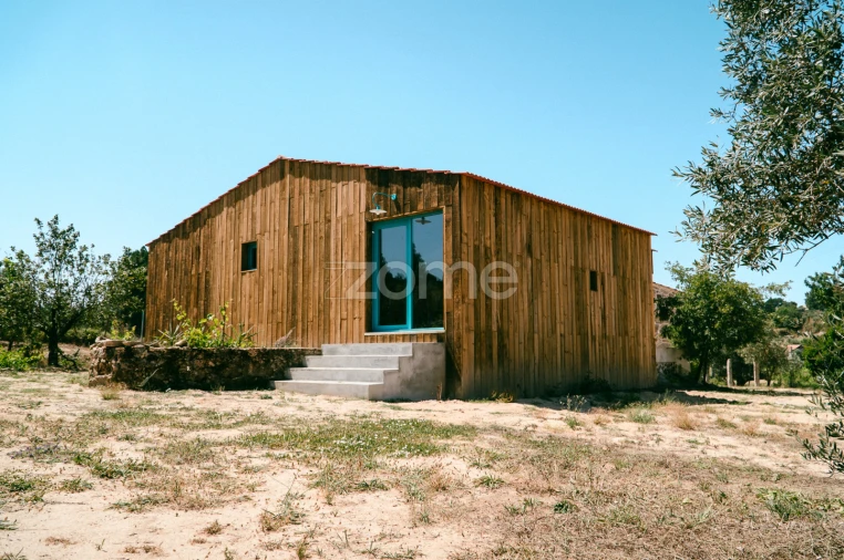 Quinta T3 para Venda em Juncais, Vila Ruiva e Vila Soeiro do Chão Foto 3
