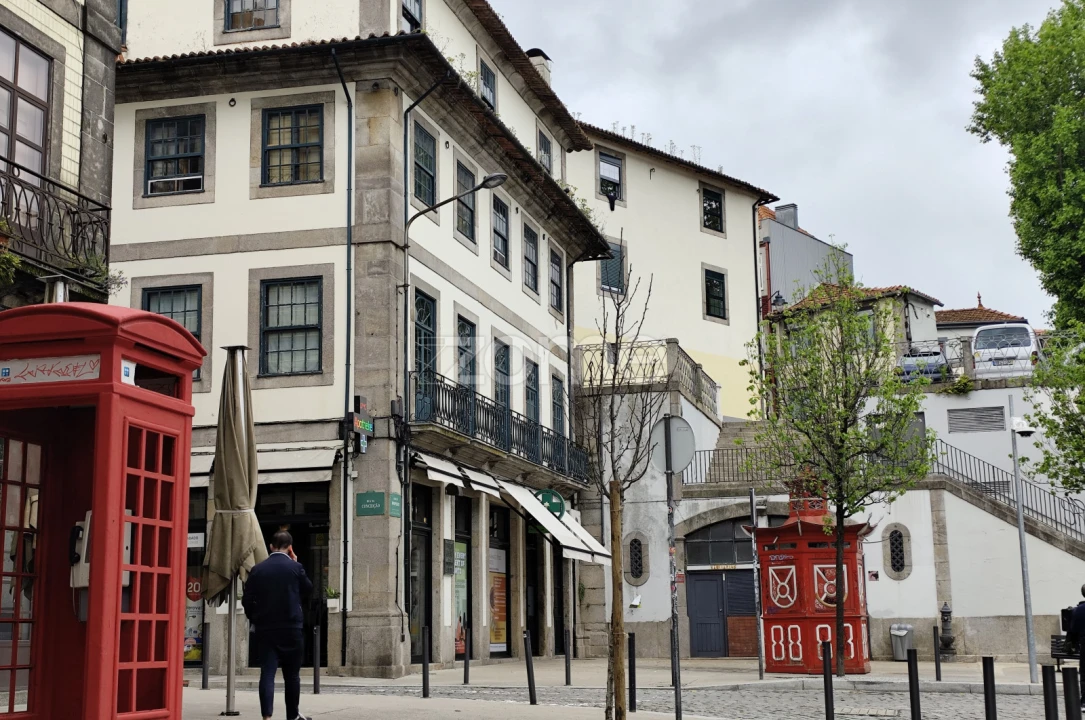 Negócio para Venda em Cedofeita, Santo Ildefonso, Sé, Miragaia, São Nicolau e Vitória Foto 42