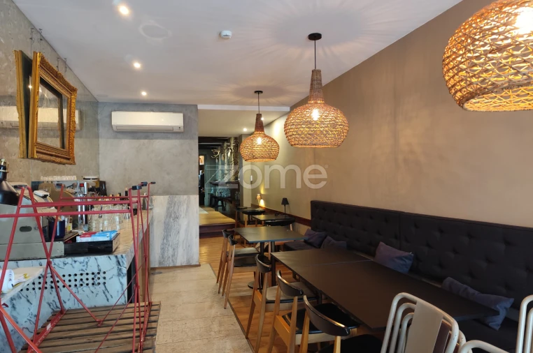 Negócio para Venda em Cedofeita, Santo Ildefonso, Sé, Miragaia, São Nicolau e Vitória Foto 3