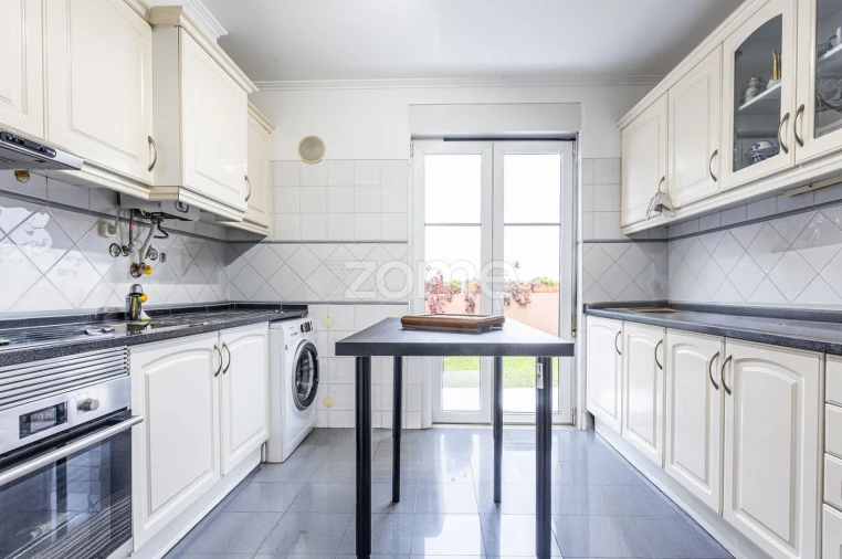 Moradia T3 para Venda em São Domingos de Rana Foto 10