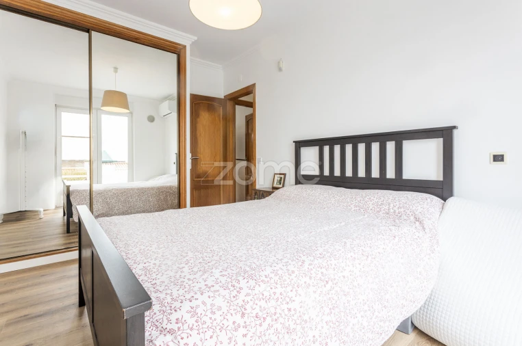 Moradia T3 para Venda em São Domingos de Rana Foto 24