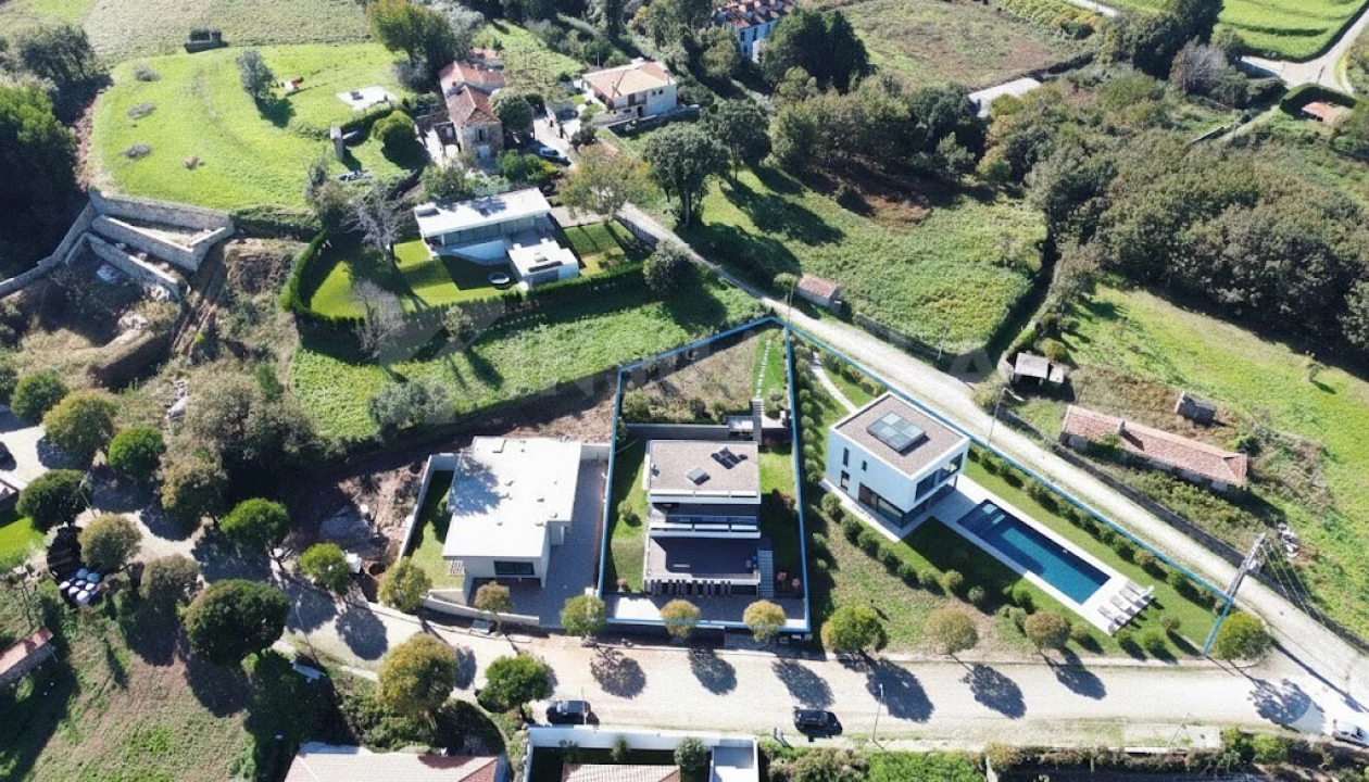 Terreno para Venda em Venade e Azevedo Foto 2