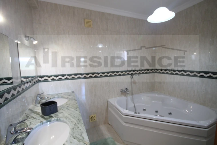 Moradia T4 para Venda em Algoz e Tunes Foto 48