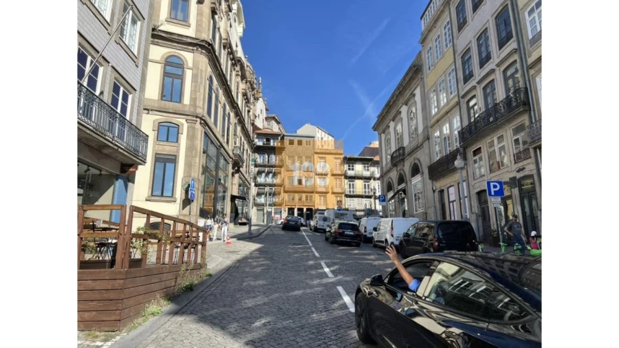 Prédio para Venda em Cedofeita, Santo Ildefonso, Sé, Miragaia, São Nicolau e Vitória Foto 10