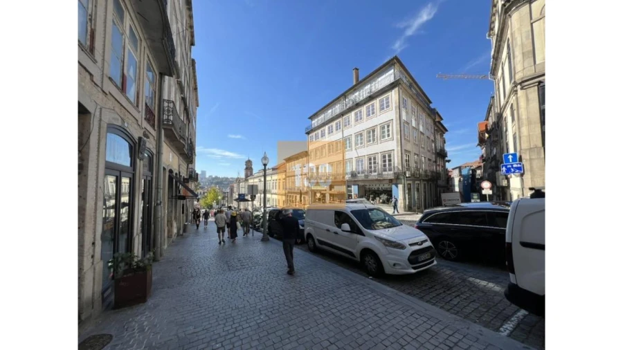 Prédio para Venda em Cedofeita, Santo Ildefonso, Sé, Miragaia, São Nicolau e Vitória Foto 17