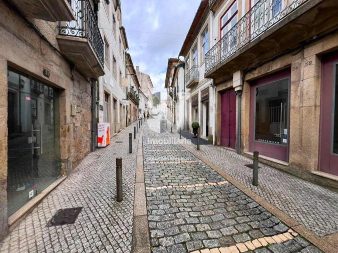 Apartamento T4 para Venda em Nossa Senhora da Conceição, São Pedro e São Dinis Foto 26