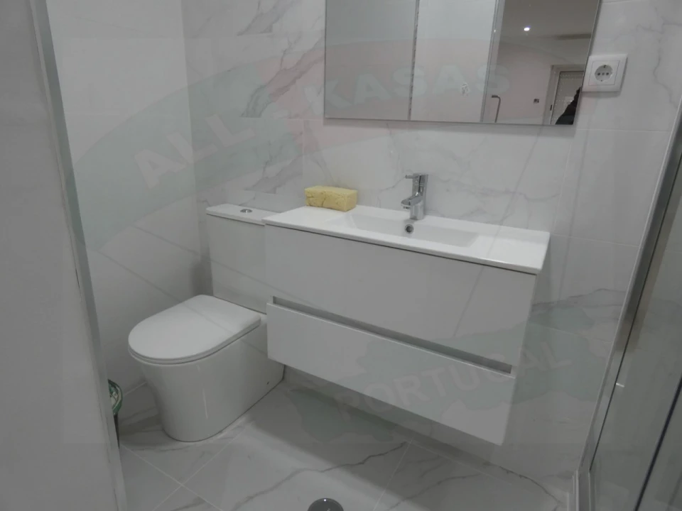 Apartamento T3 para Venda em Águas Livres Foto 12