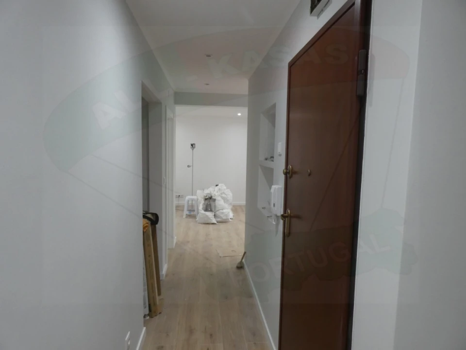 Apartamento T3 para Venda em Águas Livres Foto 18