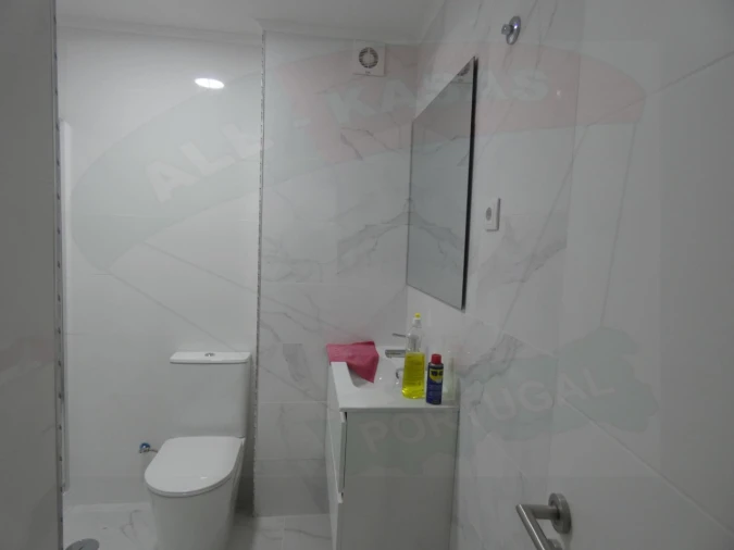 Apartamento T3 para Venda em Águas Livres Foto 6