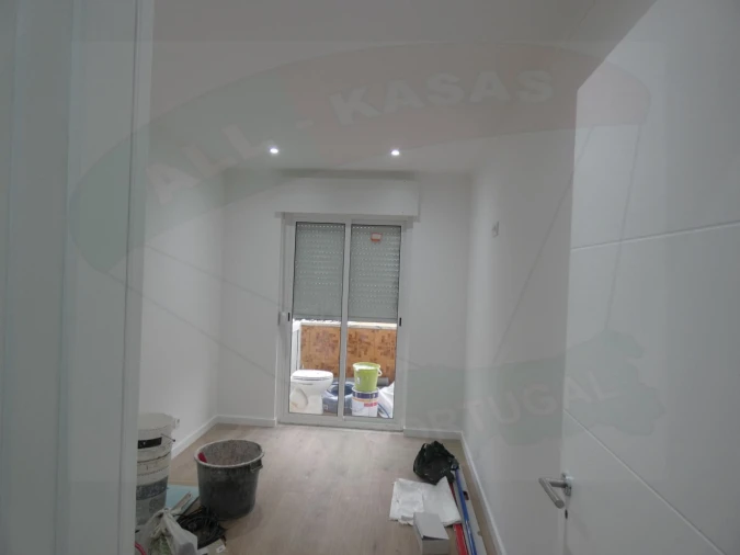 Apartamento T3 para Venda em Águas Livres Foto 15