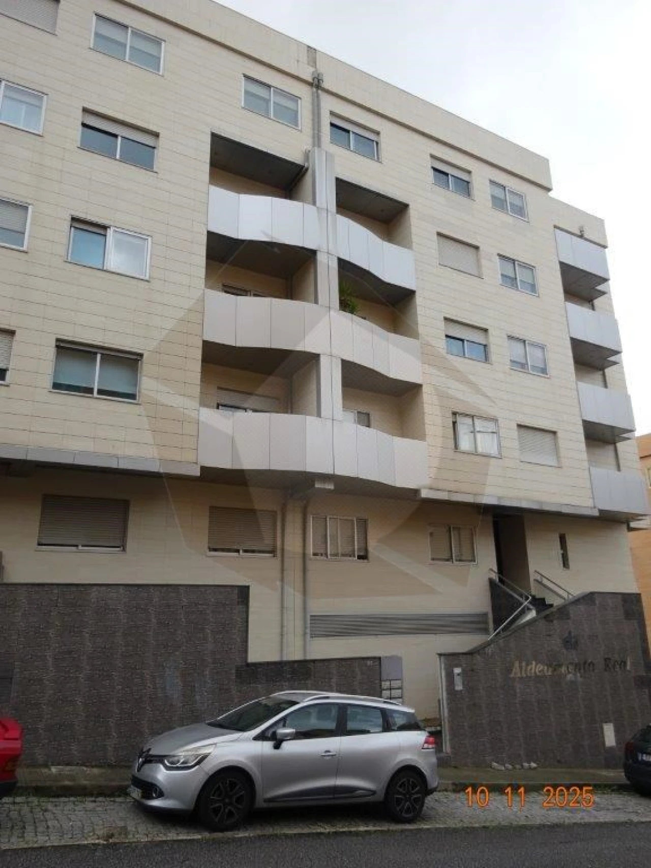 Apartamento T2 para Venda em Fânzeres e São Pedro da Cova Foto 2