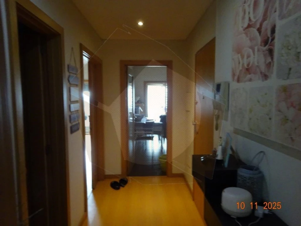 Apartamento T2 para Venda em Fânzeres e São Pedro da Cova Foto 6