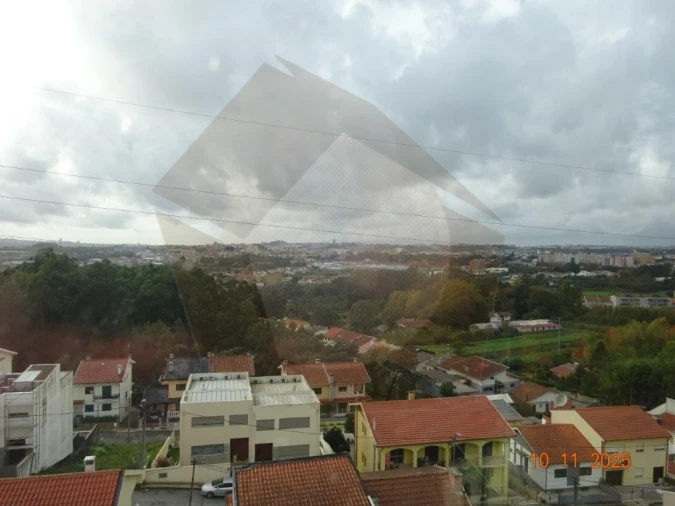 Apartamento T2 para Venda em Fânzeres e São Pedro da Cova Foto 29