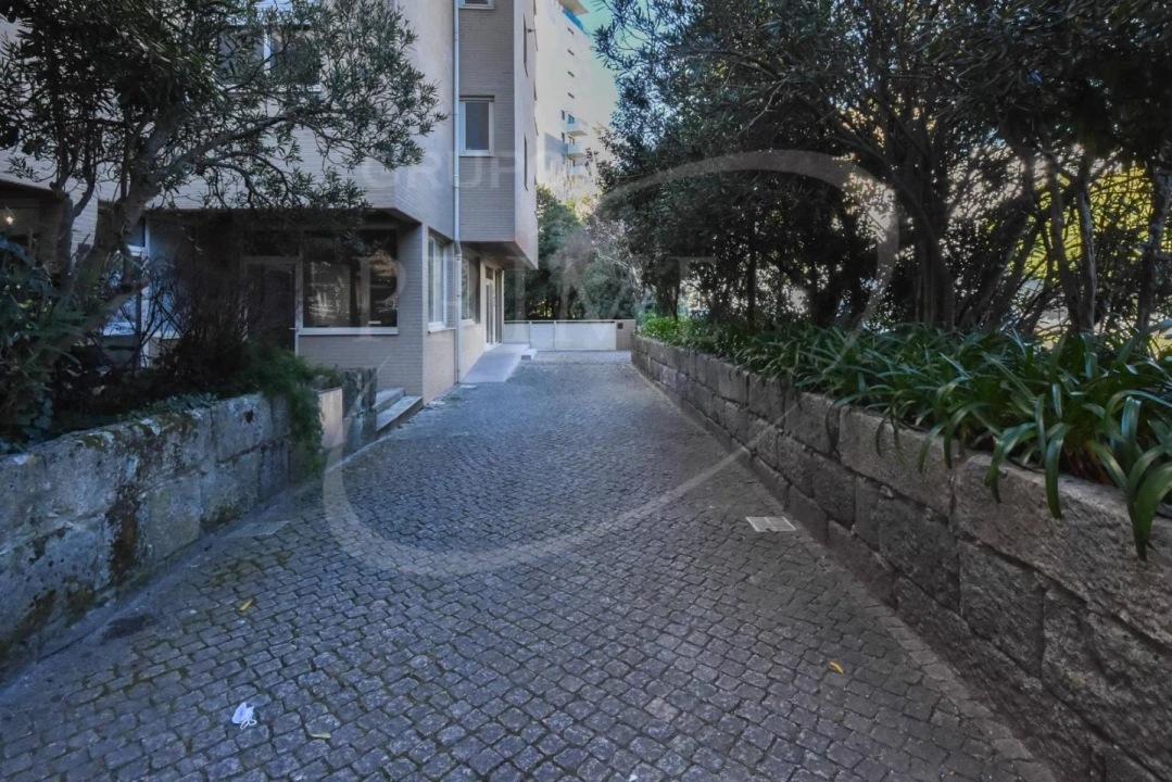 Apartamento T1 para Arrendamento em Aldoar, Foz do Douro e Nevogilde Foto 22