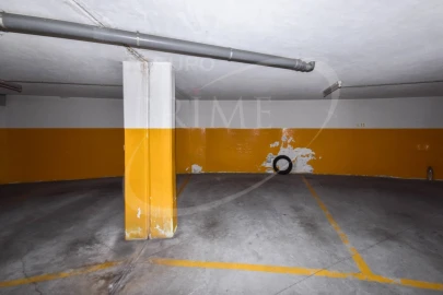 Apartamento T1 para Arrendamento em Aldoar, Foz do Douro e Nevogilde