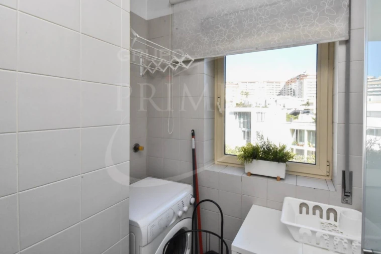 Apartamento T1 para Arrendamento em Aldoar, Foz do Douro e Nevogilde Foto 15