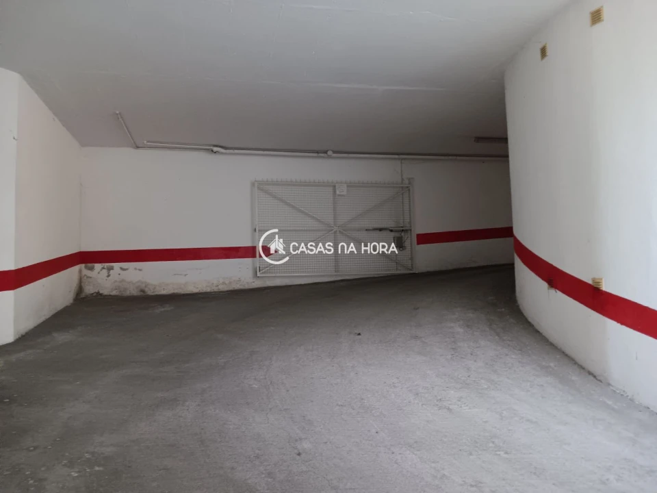 Negócio para Venda em Carcavelos e Parede Foto 16