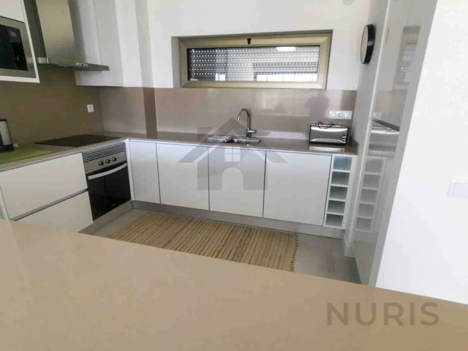 Apartamento T1 para Arrendamento em Portimão Foto 4