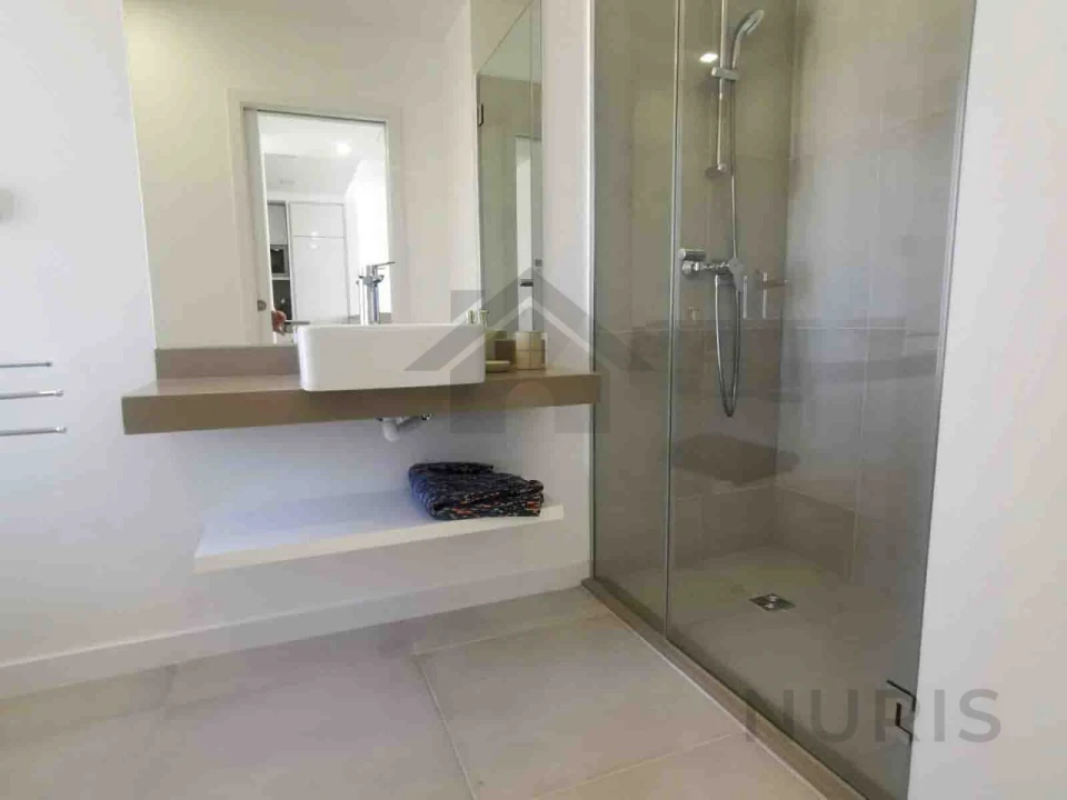 Apartamento T1 para Arrendamento em Portimão Foto 7