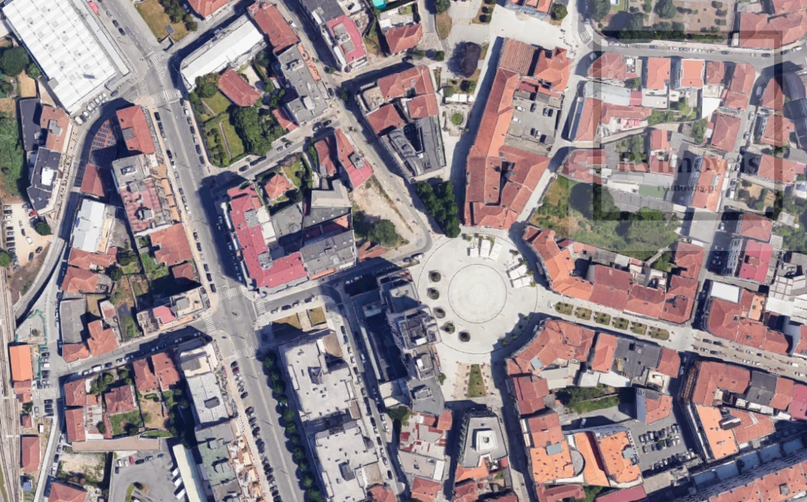 Loja para Venda em São João da Madeira Foto 1