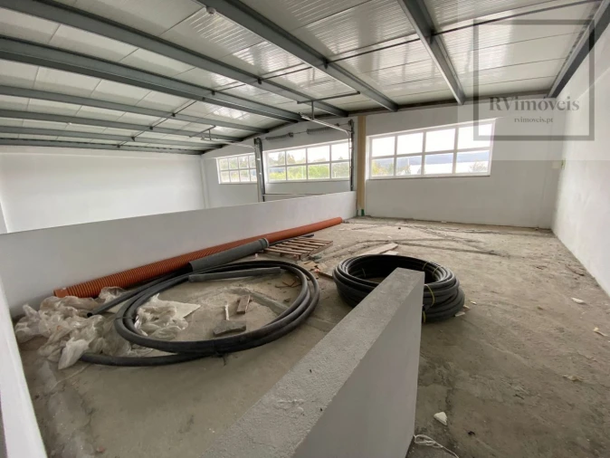 Loja para Venda em Alvarães Foto 6