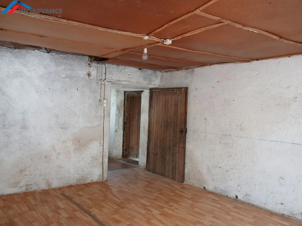 Moradia T3 para Venda em Lorvão Foto 10