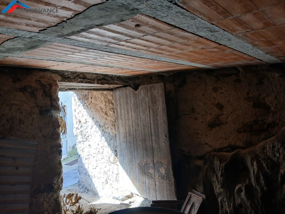 Moradia T3 para Venda em Lorvão Foto 23