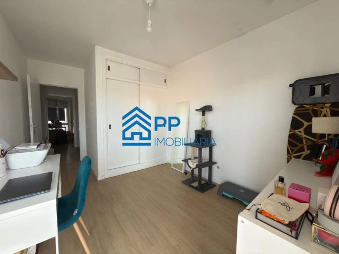 Apartamento T3 para Venda em Custóias, Leça do Balio e Guifões Foto 10