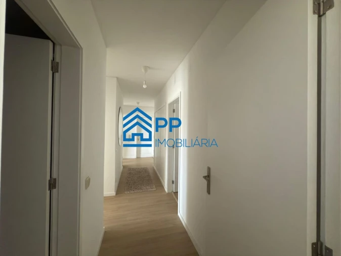 Apartamento T3 para Venda em Custóias, Leça do Balio e Guifões Foto 14