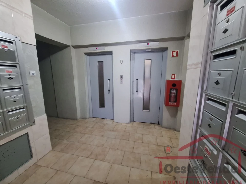 Apartamento T1 para Venda em Massamá e Monte Abraão Foto 22