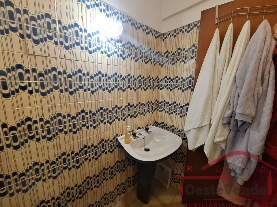 Apartamento T1 para Venda em Massamá e Monte Abraão Foto 18