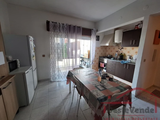 Apartamento T1 para Venda em Massamá e Monte Abraão Foto 3