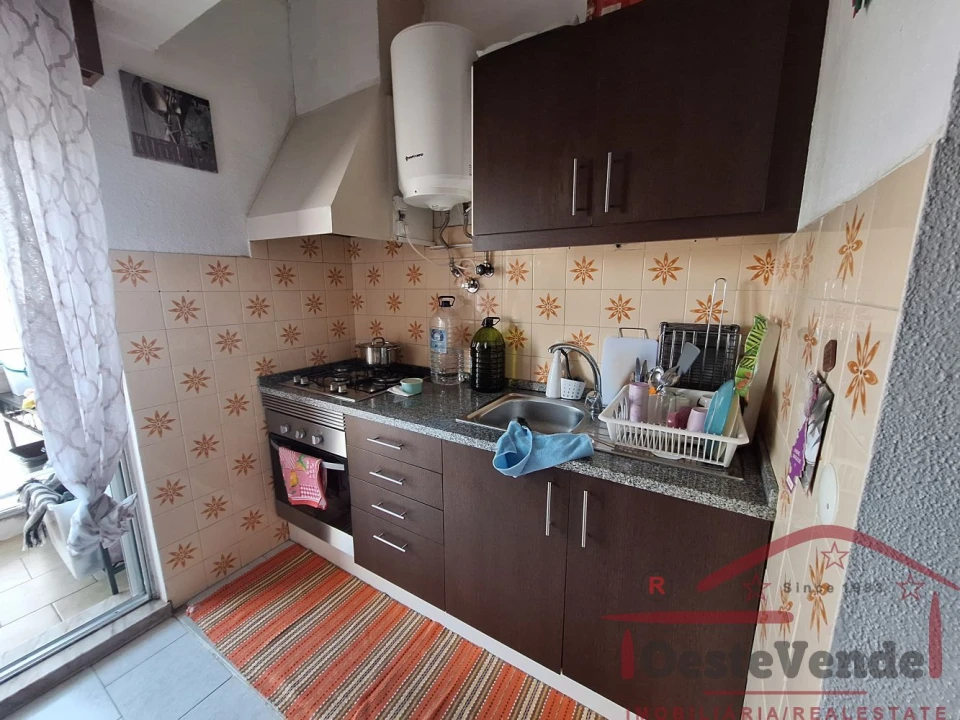Apartamento T1 para Venda em Massamá e Monte Abraão Foto 1