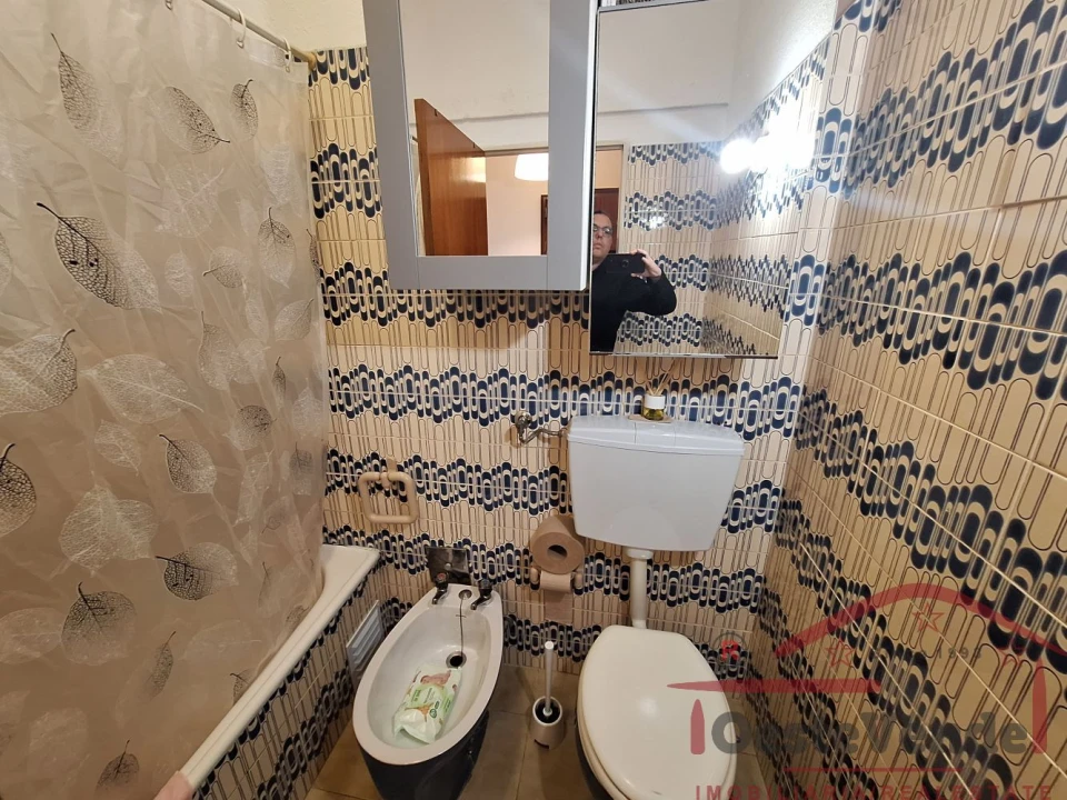 Apartamento T1 para Venda em Massamá e Monte Abraão Foto 16