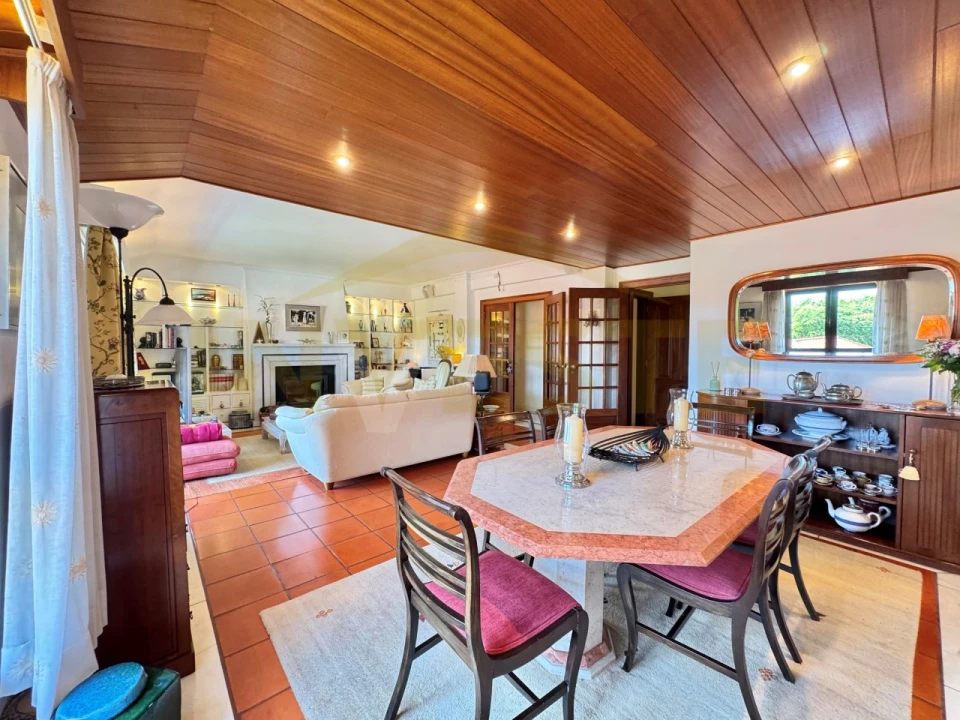 Apartamento T4 para Venda em Cascais e Estoril Foto 3