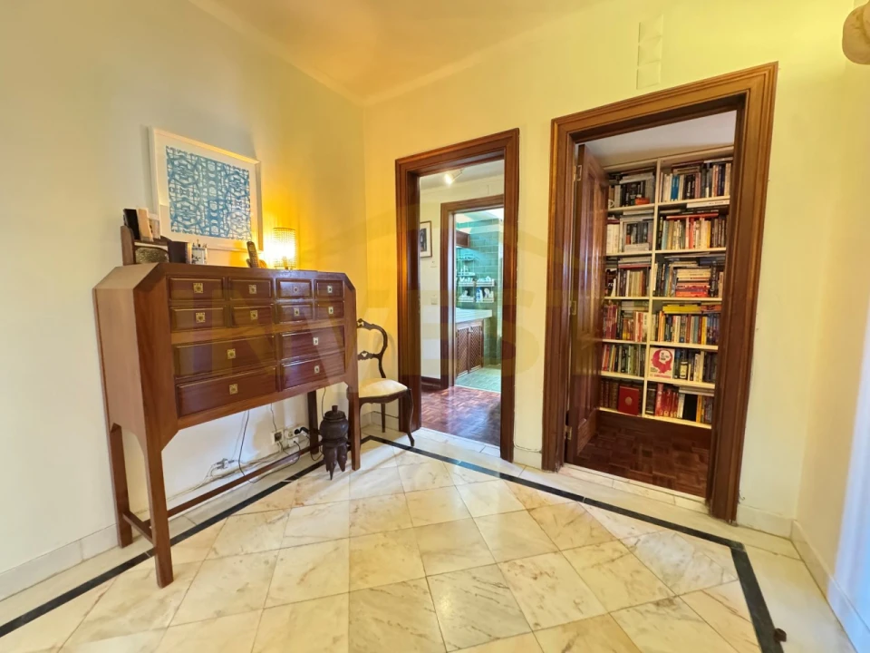 Apartamento T4 para Venda em Cascais e Estoril Foto 5