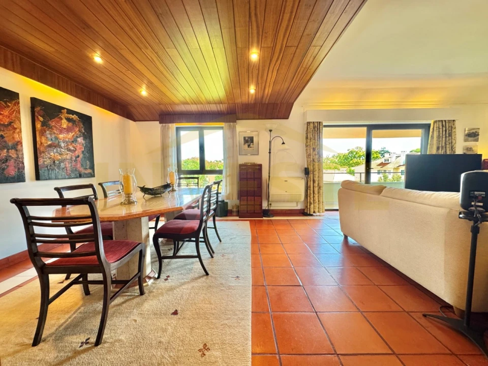 Apartamento T4 para Venda em Cascais e Estoril Foto 8