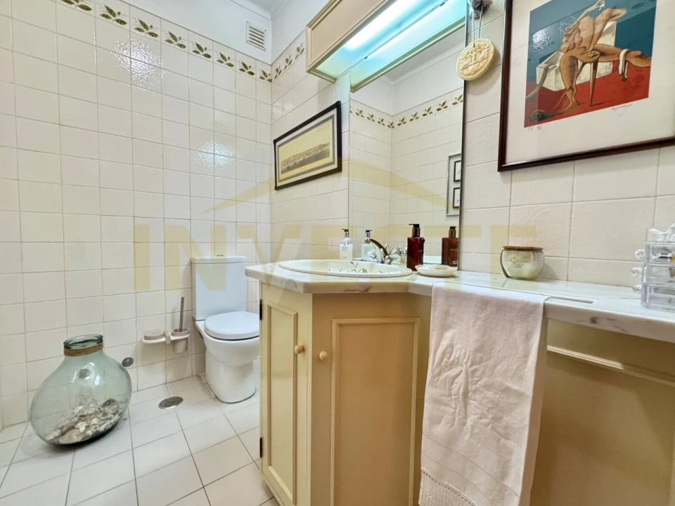 Apartamento T4 para Venda em Cascais e Estoril Foto 19
